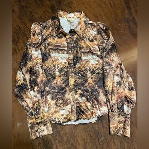 Sterling & Stitch Button Up